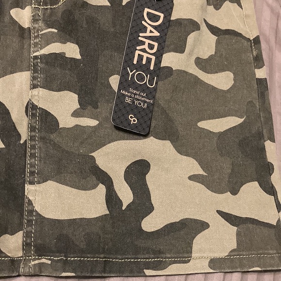 NEW NWT Celebrity Pink Camouflage Camo Mini Skirt 9 /29 - Picture 7 of 12